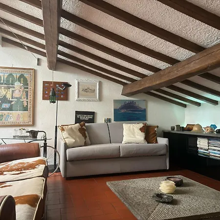 Charme Apartment *